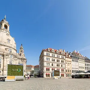 Neumarkt 4* Dresden